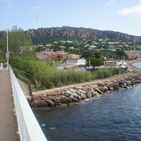 Agay Beach Hotel Saint-Raphael (Var) Exterior foto