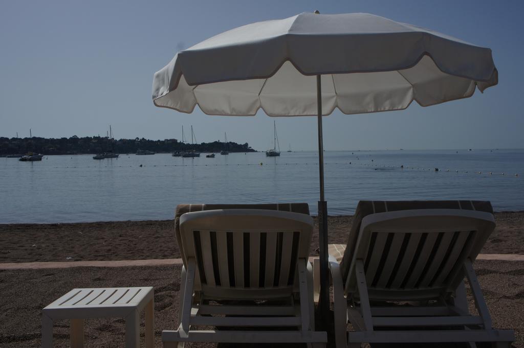 Agay Beach Hotel Saint-Raphael (Var) Exterior foto